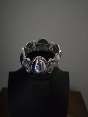 Napier Silver-Tone Hammered Medallion Stretch Bracelet